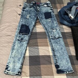 Stylish Blue Distressed Jeans